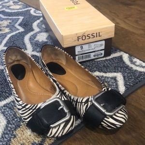 Fossil Maddox Hair Calf Flats, size 9